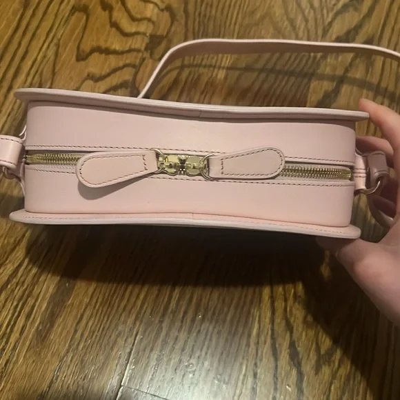 A.P.C. Pink Leather Crossbody Bag - Picture 7 of 11